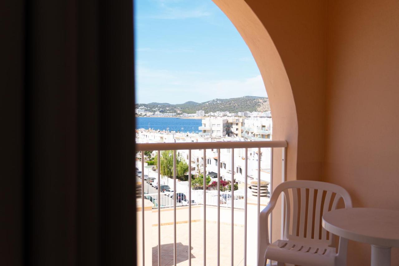 Azuline Hotel - Apartamento Rosamar (Adults Only) Sant Antoni de Portmany Exterior foto